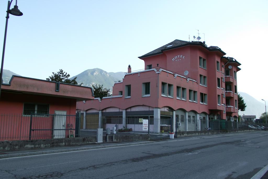 Hotel Total Пизонье Экстерьер фото